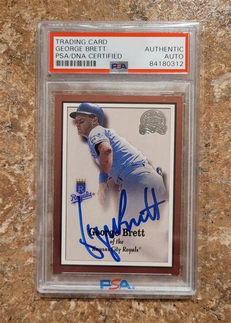 George Brett Signed Fleer Greats Of The Game Mint Bold Signature