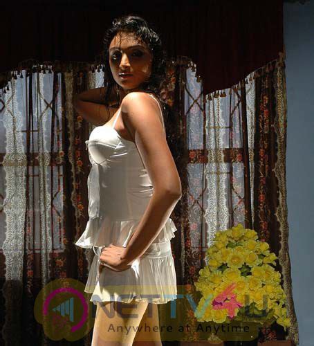 Actress Spicy Gallery And Hot Images Galleries Hd Images