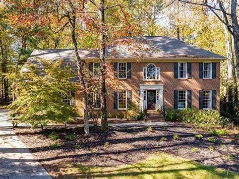 5819 Alvaton Ct Norcross Ga 30092 Mls 7300948 Zillow