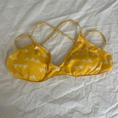 Carve Designs Swim Carve Designs Yellow And White Bikini Top Poshmark