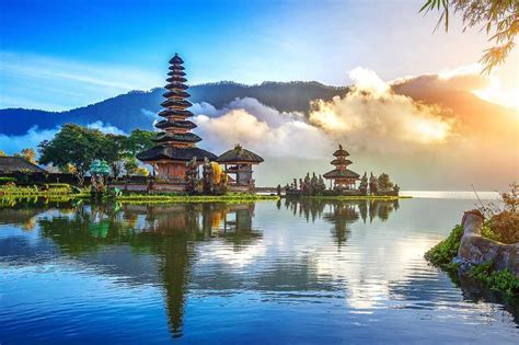 Indonezia Deschide Bali Pentru Turiștii Internaționali De La Mijlocul
