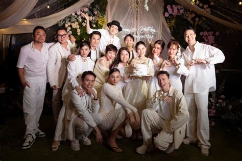 Sao Vi T V N Dung Khoe Nh Bikini Anh Trai Xu N B C Hi M Hoi L Di N