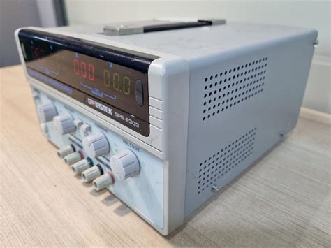소리전자 - GWINSTEK GPS-2303 Laboratory DC Power Supply 파워 서플라이 30V 3A