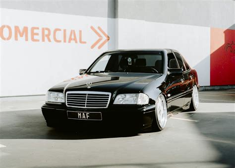 Exterior Car Detailing: Step-by-Step Guide to a Flawless Finish ...