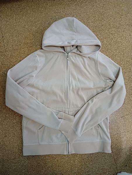 Толстовка в дар (Санкт-Петербург). Дарудар