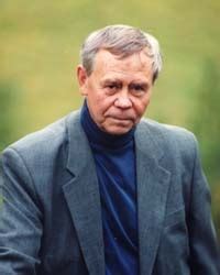 Валентин Распутин - Биография, книги автора | LoveRead.ec