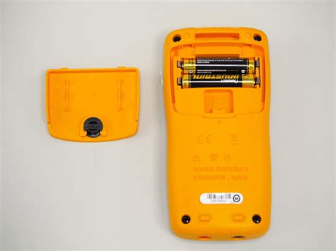 [開箱] Fluke 101 數位萬用電錶（三用電表），便宜輕巧的基本款 - G. T. Wang