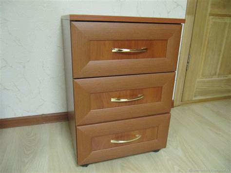 Тумба на колесиках выкатная для письменного стола в интернет-магазине ...