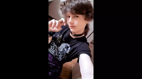 Cute Femboy Liza Fucks Her Ass Close Up And Cums Shemale Amateur Porn