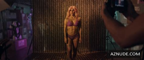 MARTINA LA PELIGROSA Nude AZNude