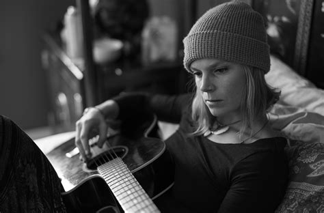 Deep Dives W Angel Hot Mess Edition June 2023 Blister