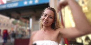 Pretty Lesbian Fingering Porn Videos