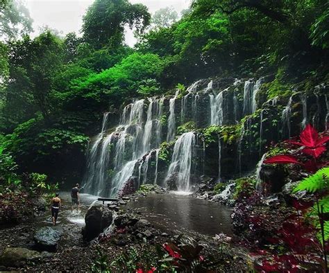 Pesona Air Terjun Banyu Wana Amertha Wisata Alam Yang Menenangkan Jiwa