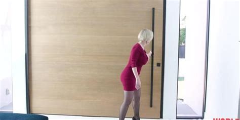 Cougar Dee Williams Takes An Ass Pounding Dee Dee Dawn Knudsen Dorian Dennis Tnaflix