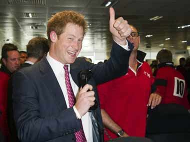 UK Newspapers Warned Over Naked Prince Harry Photos Firstpost