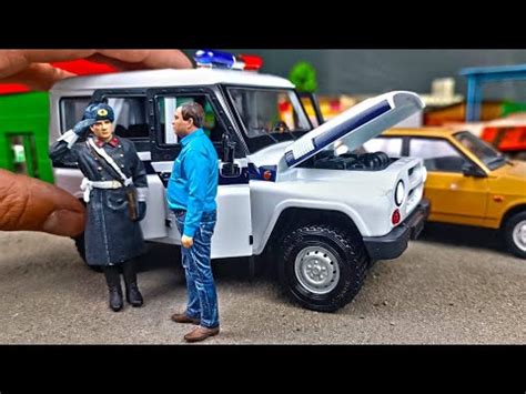 Большая ПОЛИЦЕЙСКАЯ МАШИНКА УАЗ со светом и звуком! Про машинки - YouTube