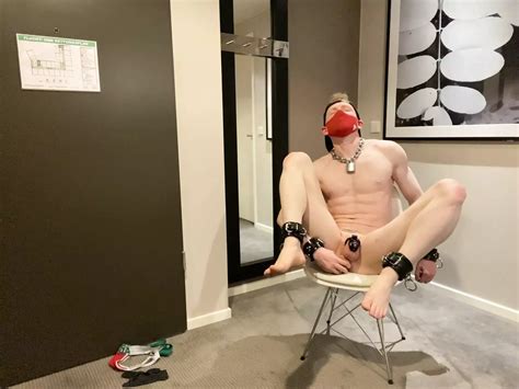 Schwuler Keuschheitssklave Gefesselt Und Mit Dildo Gefickt Xhamster