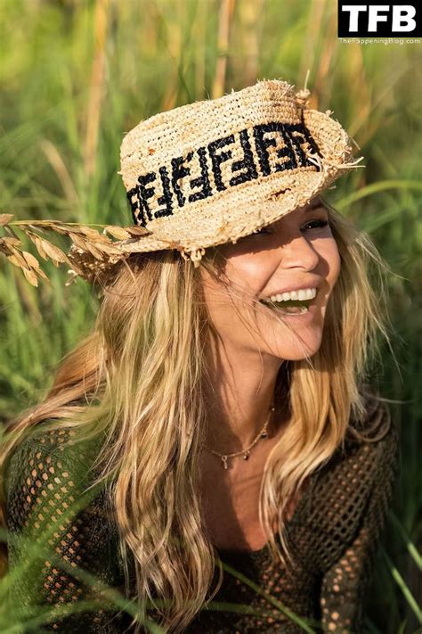 Elle MacPherson ElleMacpherson Ellemacphersonofficial Nude OnlyFans