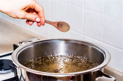 Консервы из скумбрии в стеклянной банке и как их легко приготовить