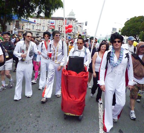 A Trail Runner S Blog Naked Fun At The Bay To Breakers