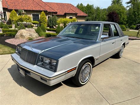 1985 Chrysler Lebaron 1 Barn Finds