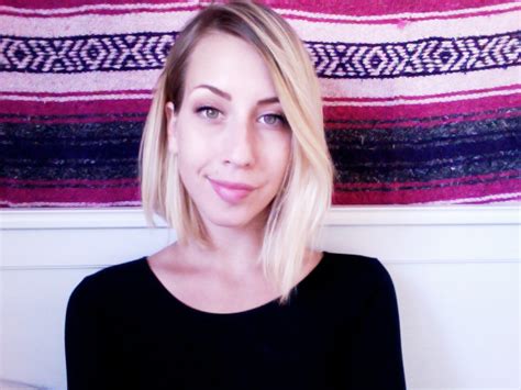 Hot Sexy Jeanette Getrost Bikini Pics