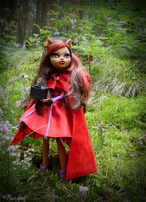 Clawdeen Wolf Little Dead Riding Hood By Bazikotek On Deviantart