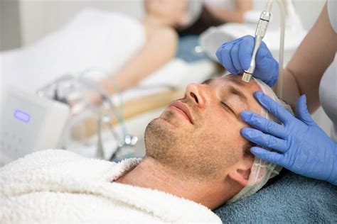 Diamond Microdermabrasion Benefits And What To Expect Bruce Sanderson