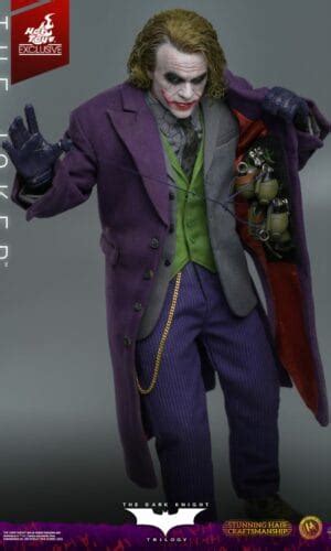 HK Batch Seamail Hot Toys EX DISPLAY The Dark Knight The Joker 1 4 Scale Action Figure