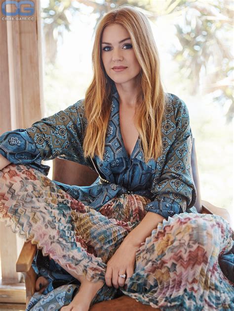 Isla Fisher Nude Pictures Photos Playboy Naked Topless Fappening