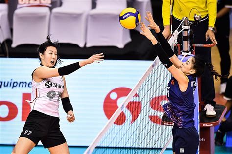 Hot girl Kiều Trinh có đối thủ cực xinh đua giải Hoa khôi bóng chuyền VTV Cup