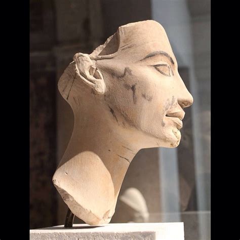 Unfinished Statue Head Of Queen Nefertiti Limestone Paint Flickr