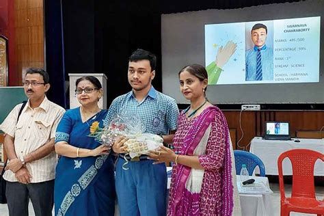 Exam Results Toppers Swarnava Chakrabarty And Sharanya Chatterjee Get
