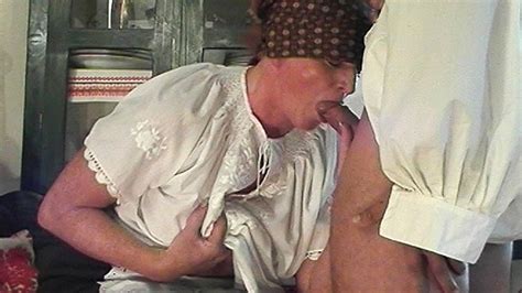 Madrastras De Arbusto Rojo Primero Sexo Anal Duro XHamster