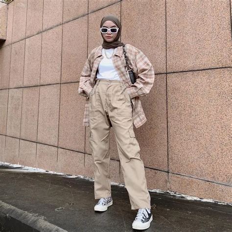 Inspirasi Ootd Memakai Celana Cargo Yang Simpel Dan Stylish