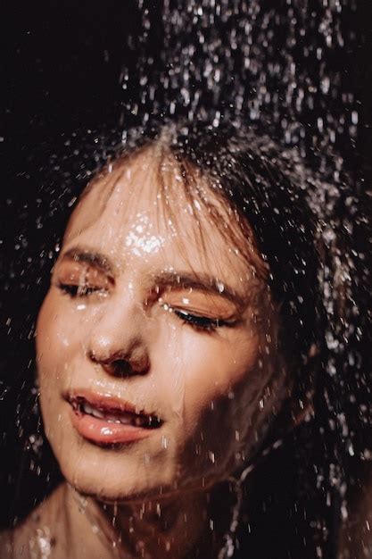 Premium Photo Portrait Of A Girl Taking A Shower Creative Makeup