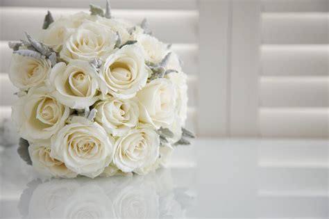 Wedding Flowers South Wales Glamorous Theme