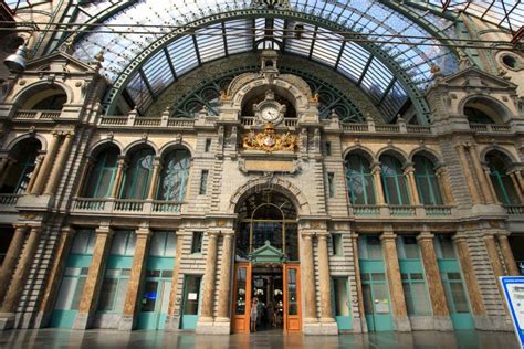 MAS Museum Antwerp at Twilight Editorial Stock Photo - Image of glass, beautiful: 139190758