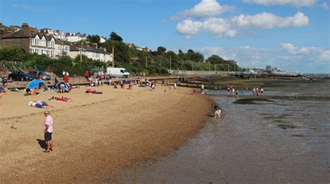 8 Top Beaches To Visit In Essex A Simple Guide To Help You Find The Best Beaches In Essex For