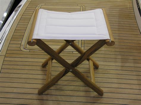 Мебель из тика