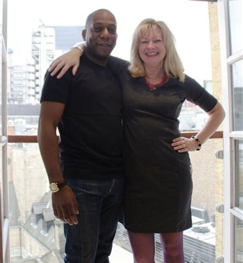 Champion Swinger Amanda Black Porn Pic