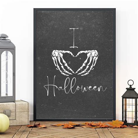 I Love Halloween Skeleton Heart Hands Digital Download Etsy