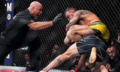 Ufc Prelims Renato Carneiro Rear Naked Choke Subdues Brad Riddell In New York