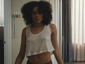 SHORESY NUDE SCENES AZNude