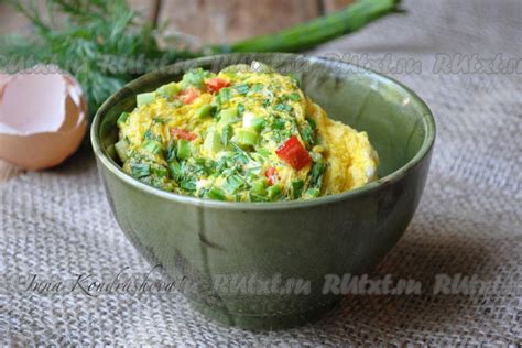 Пышный омлет с молоком в микроволновке: 7 фото в рецепте