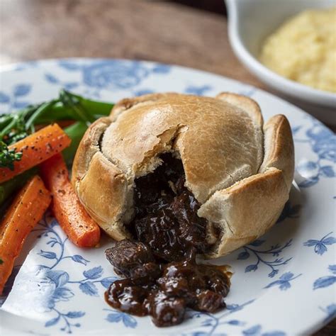 The Three Crutches Strood Menu Prices And Restaurant Reviews