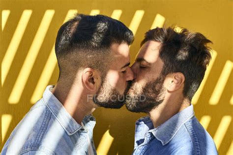 Uomini Gay Foto Stock Immagini Royalty Free Focused