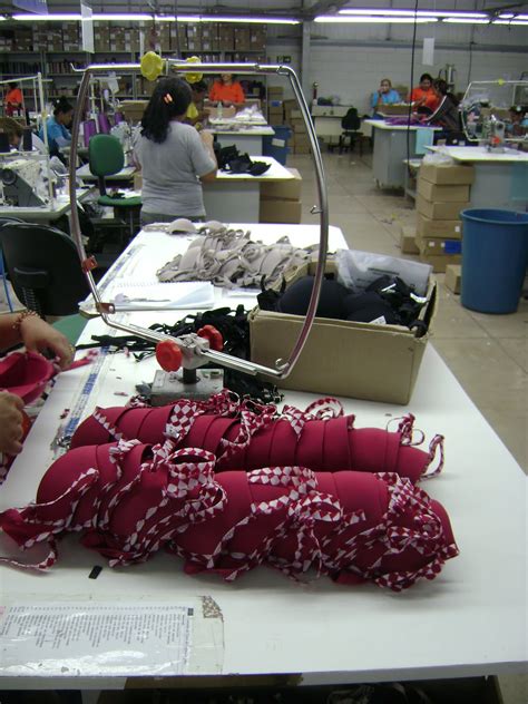 PRODUZMODA VISITA TÉCNICA EM FÁBRICA DE LINGERIE