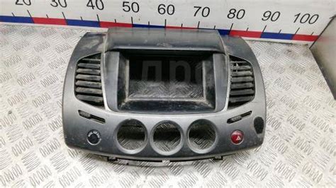 Купить Центральная консоль Mitsubishi L200 2007 [HEA33I301] в Одинцово ...