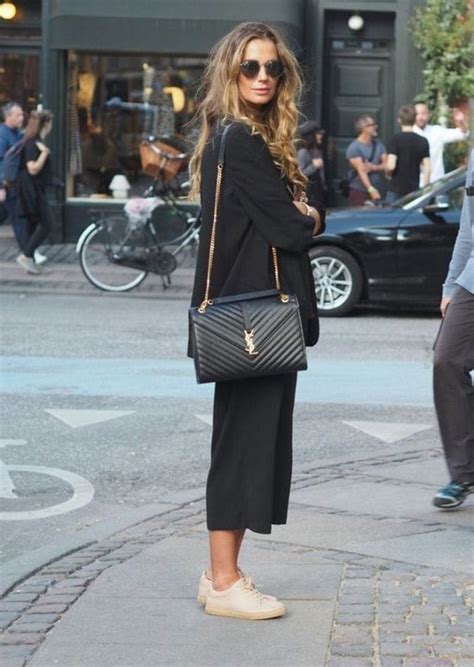 Zapatillas Nude Las Nuevas Favoritas De Tu Armario Effortless Chic